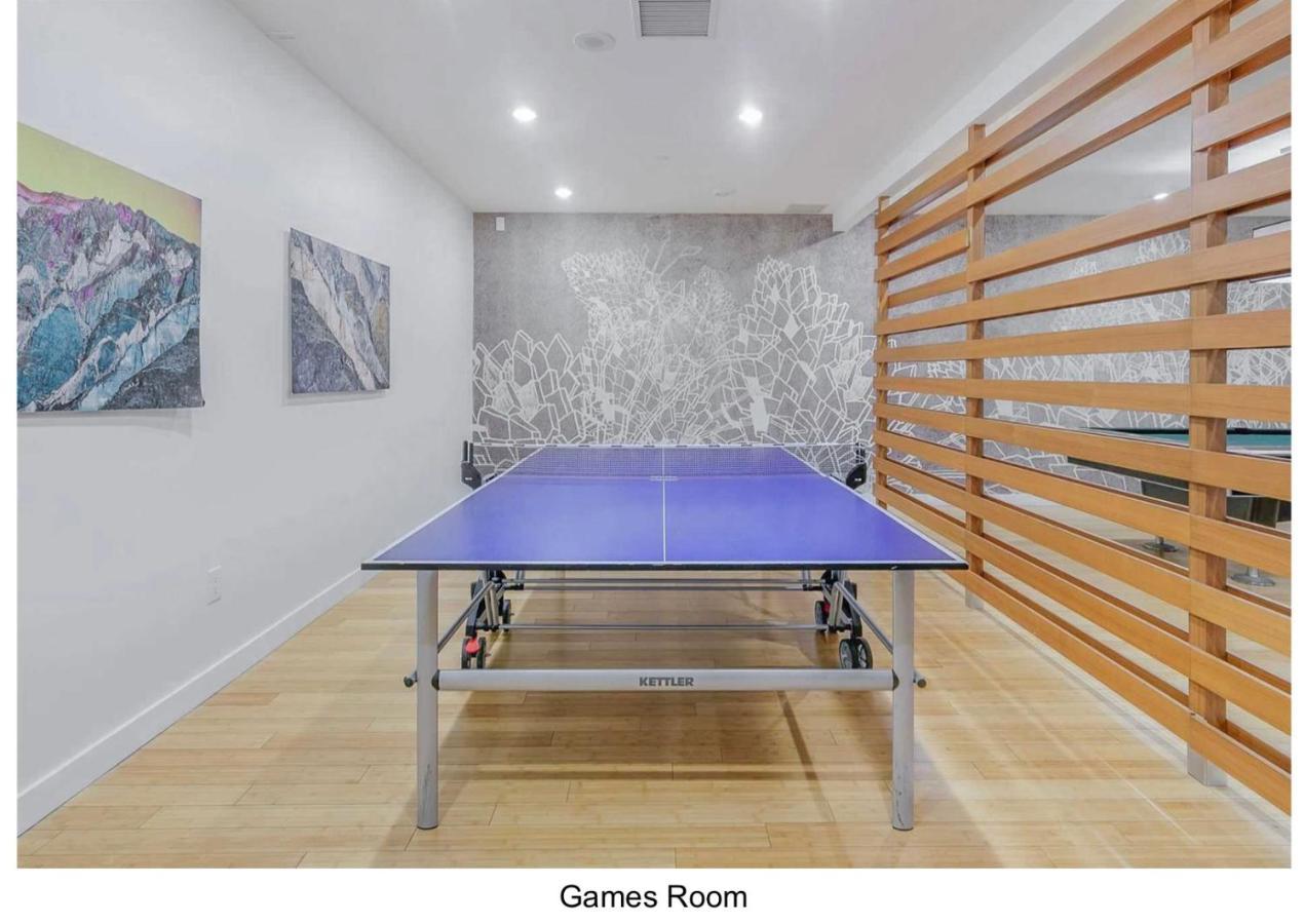 تورونتو Three Br Condo Step To Cn Tower Rogers Center With Free Parking المظهر الخارجي الصورة