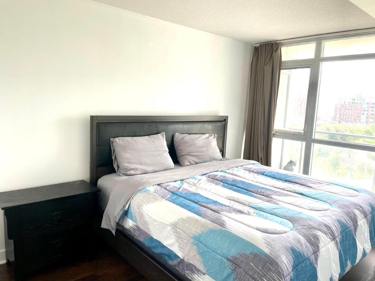 تورونتو Three Br Condo Step To Cn Tower Rogers Center With Free Parking المظهر الخارجي الصورة